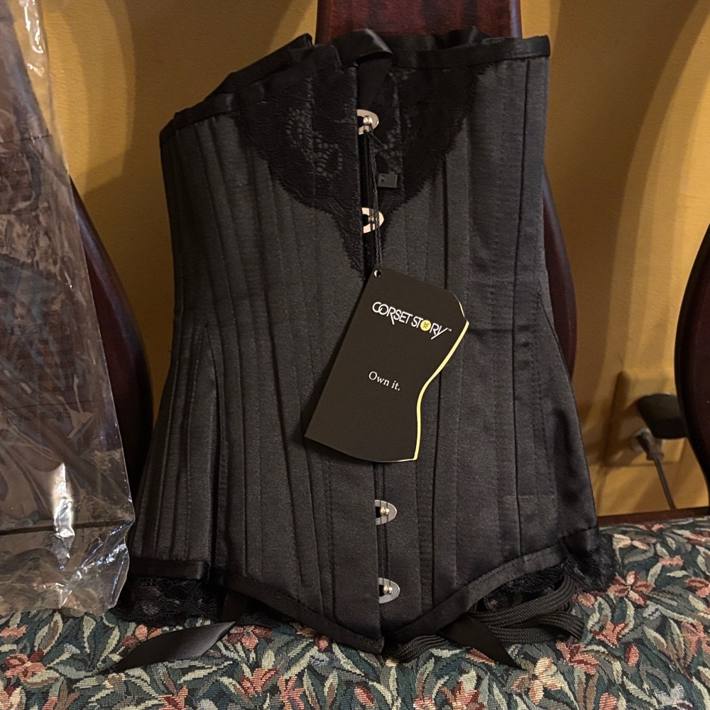 Corset Story Elegant Black Corset